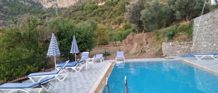 George House Faralya