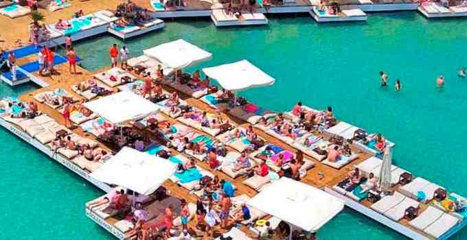 Çeşme'deki En Güzel 9 Beach Club Listesi çeşme beach club, beach club çeşme