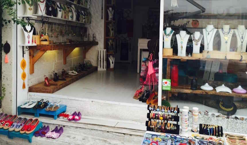 Alaçatı Hediyelik Eşyalar, Alaçatı’dan hediyelik eşya ne alınır, Alaçatı alınacak hediye, Özlem Yörük Atölyesi