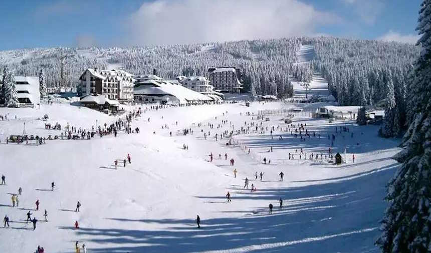Kopaonik Kayak Merkezi otelleri listesi ile karşınızdayız. Kopaonik kayak otelleri 