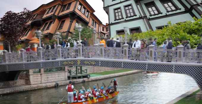 Eskişehir'de Gezilecek Yerler, Eskişehir Gezi Rehberi, Eskişehir Gezilecek Yerler Listesi