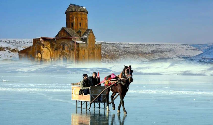 Yılbaşı Turları Ankara Çıkışlı 2024 Yılbaşı Tur Programları ile Unutulmaz Bir Yılbaşı Tatili