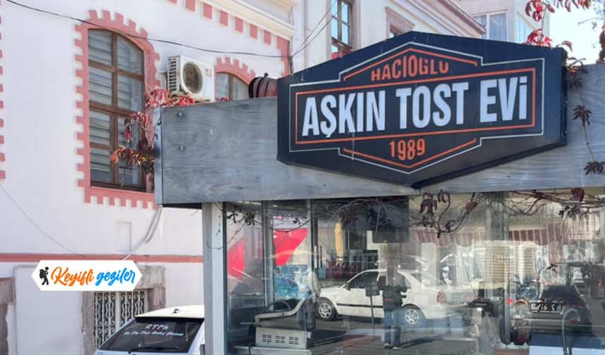 Ayvalık Tostu Nerede Yenir? Hacıoğlu Aşkın Tost Evi