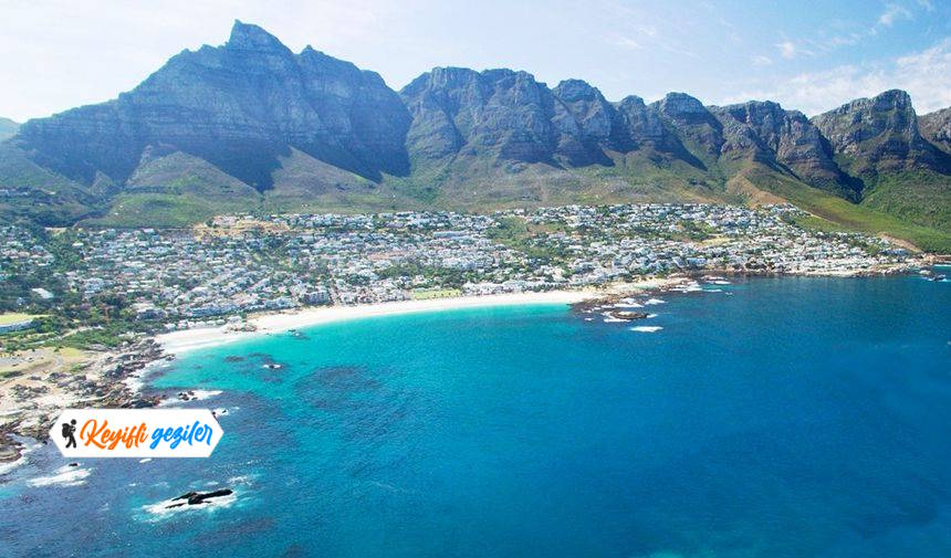 Camps Bay Plajı
