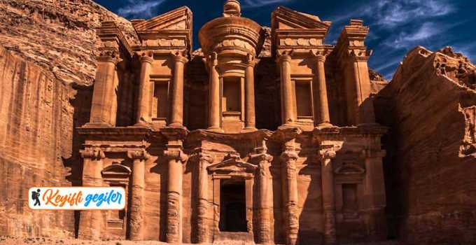 Petra Antik Kenti Nerede? Petra Gezilecek Yerler Rehberi