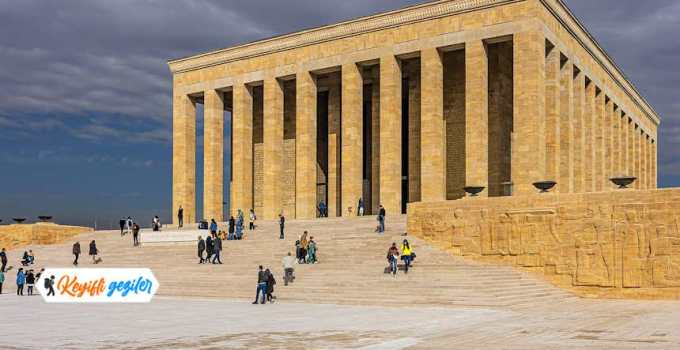 Ankara Gezilecek Yerler Listesi: Anıtkabir nerede, nasıl gidilir?