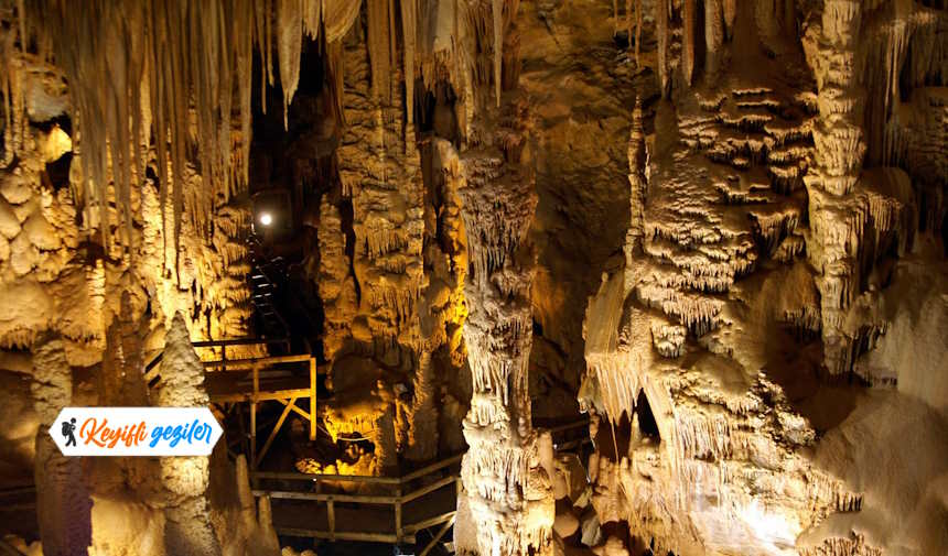 Gümüşhane'de gezilecek yerler listesi Gümüşhane Karaca Mağarası